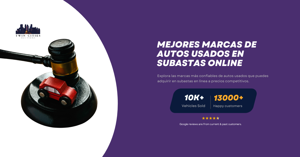 Imagen de Twin Cities Auctions con un martillo y un auto de juguete rojo, destacando las mejores marcas de autos usados en subastas online.