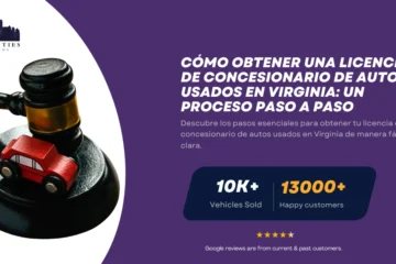 Mazo judicial con un auto de juguete rojo sobre fondo morado junto al texto sobre licencias de concesionario en Mazo judicial con un auto de juguete rojo sobre fondo morado junto al texto sobre licencias de concesionario en Virginia.